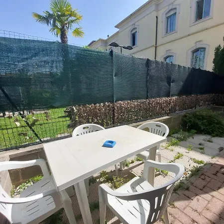 Appartamento Pinetamare Viareggio