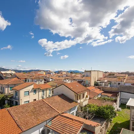 Appartamento Pinetamare Viareggio