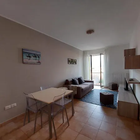 Pinetamare Apartment